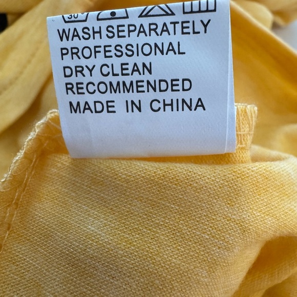 Sorta Sweet Sorta Beth Dutton Yellowstone T-Shirt Yellow & Black Short Sleeve - Picture 6 of 6